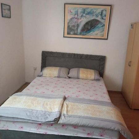 מוסטר Guesthouse No.27 מראה חיצוני תמונה