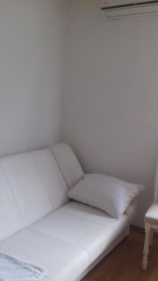מוסטר Guesthouse No.27 מראה חיצוני תמונה