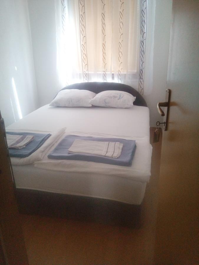 מוסטר Guesthouse No.27 מראה חיצוני תמונה